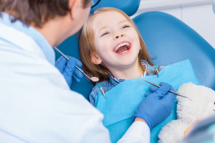 Prima visita dentista bambini 